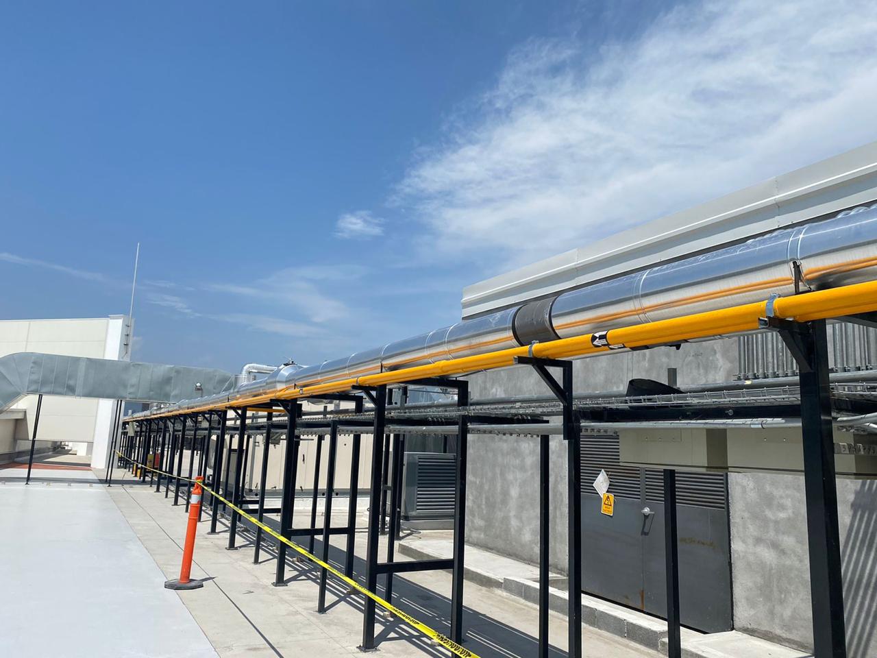 Instalación de tubería de gas natural de DELMA